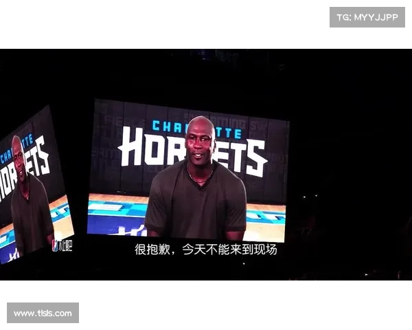 NBA球星夺冠后的英雄泪:库里赛场罕见飙泪,乔丹抱着奖杯痛哭 NBA球星夺冠后的英雄泪:库里赛场罕见飙泪,乔丹抱着奖杯痛哭